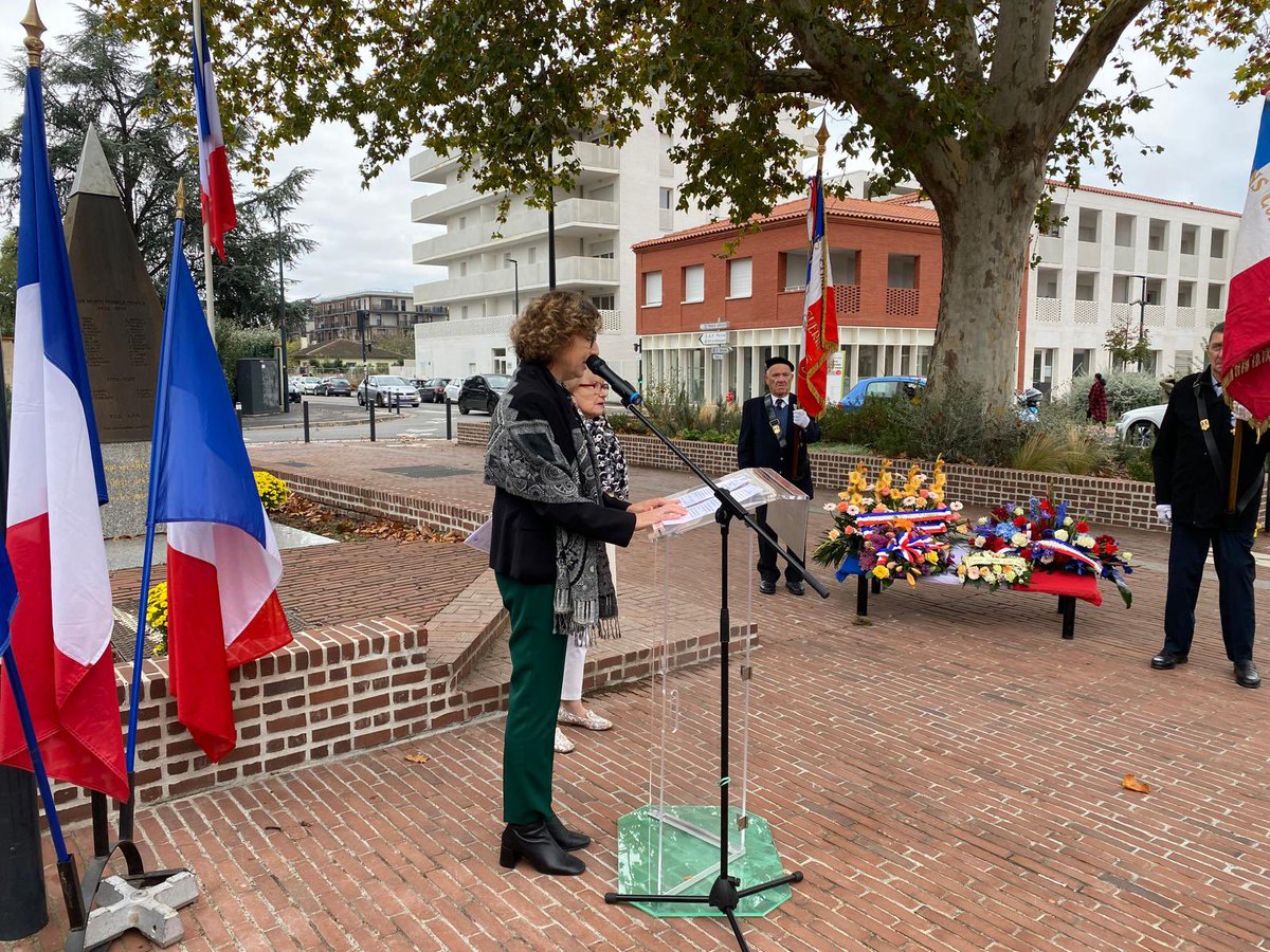 ValerieJacquetV's tweet photo. #Mémoire #Respect 🕊️
Dans chaque quartier, au nom de @jlmoudenc , maire de Toulouse, lecture hommage et dépôt de gerbe
#3Cocus #CroixDaurade
@SebLecornu @Armees_Gouv https://t.co/OVFDG4oiD8