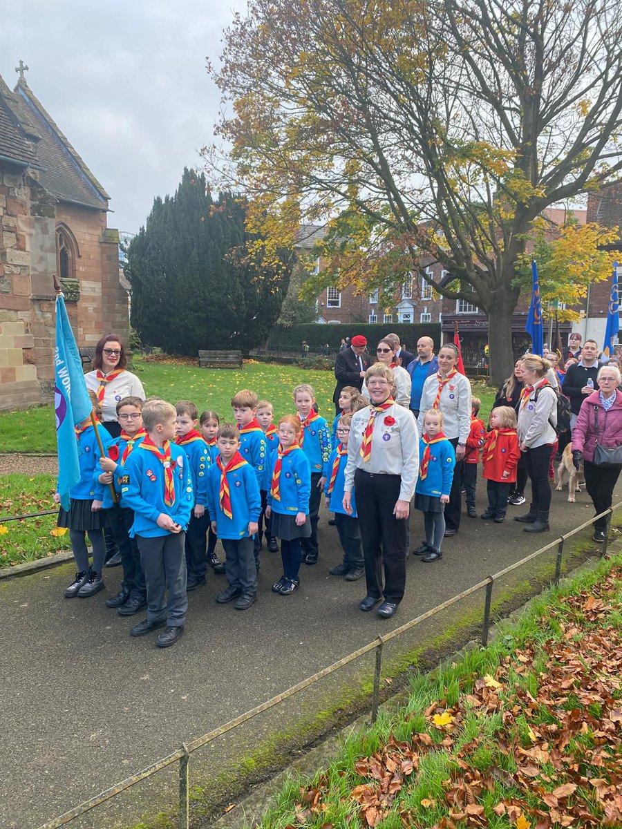 Yesterday morning, I had the honour of joining the 2nd Scouts Worcester for their Remembrance Day parade.

linkedin.com/posts/rosemary…

#remembranceday #remembranceday2024 #lestweforget #scouts #worcester