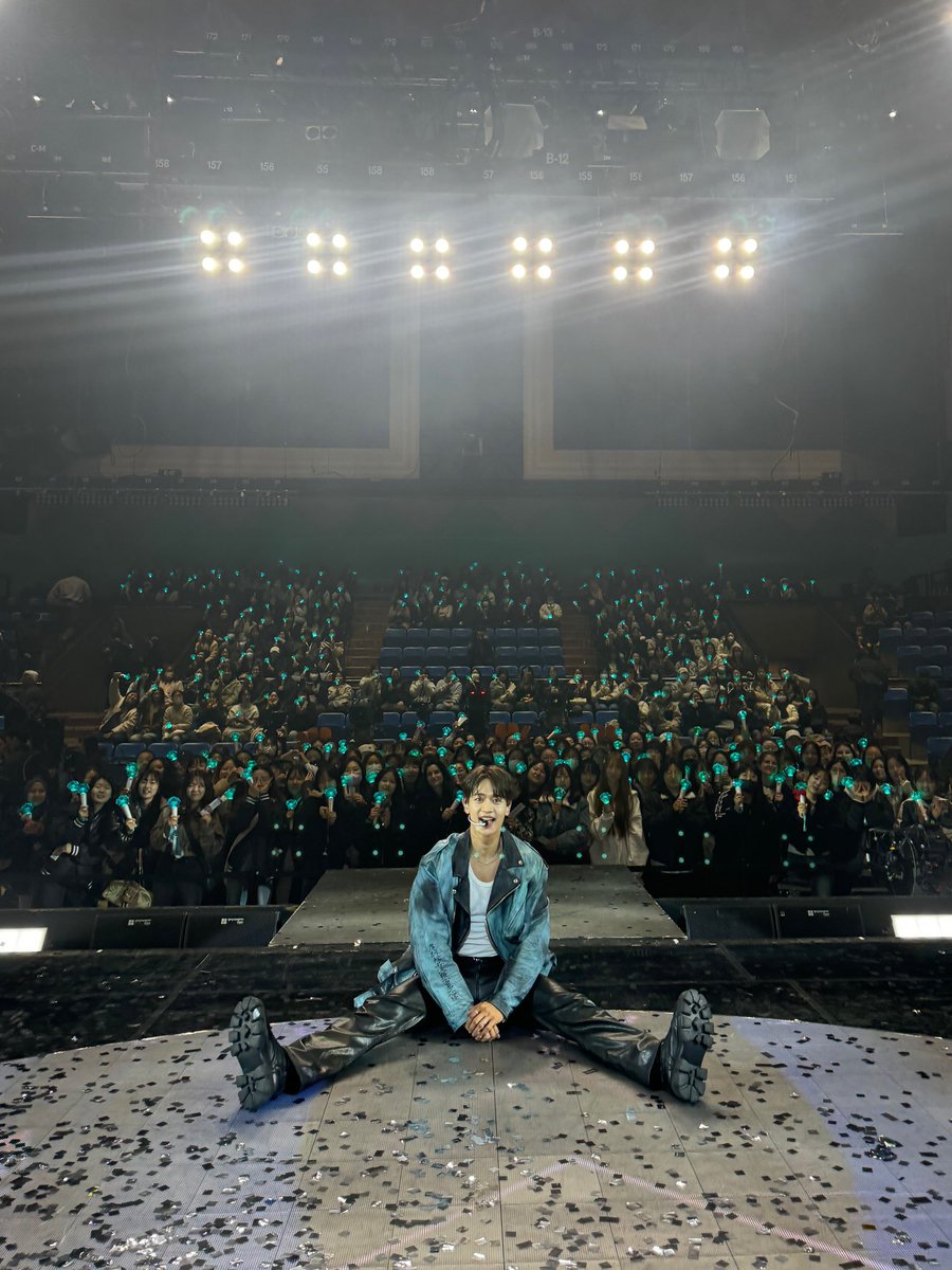 SHINee tweet media
