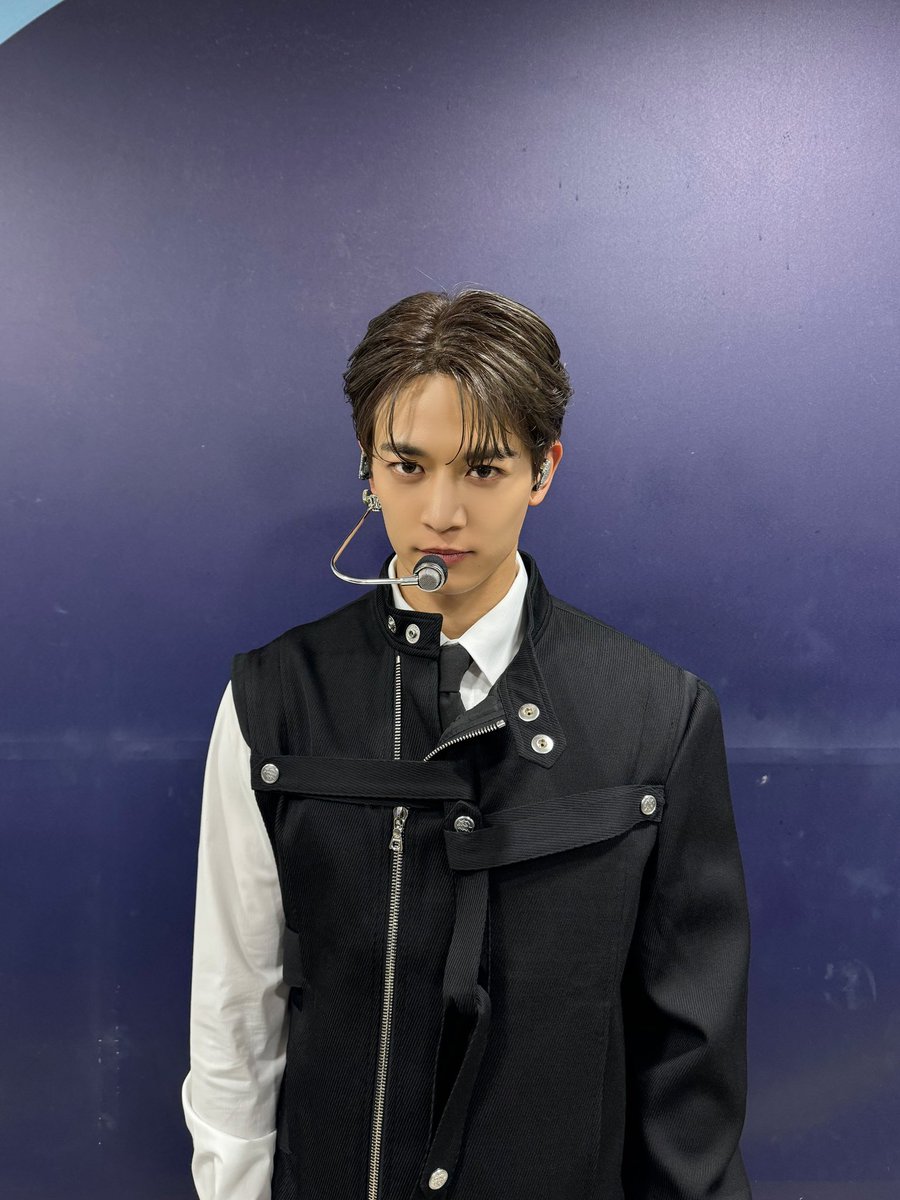 SHINee tweet media