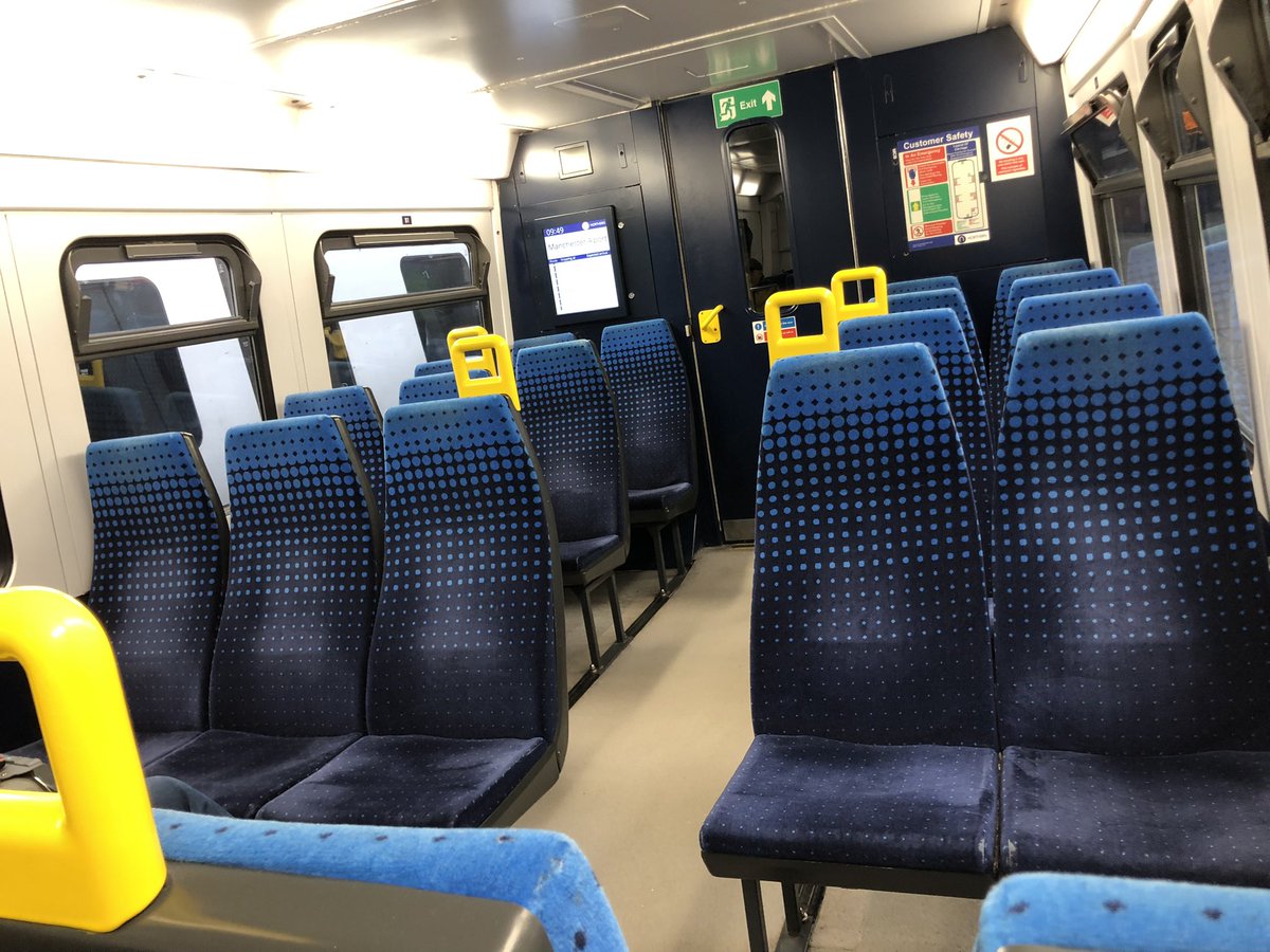Dear <a href="/northernassist/">NORTHERN 🚆</a> this is the train I am in from Liverpool Like street to Manchester airport. 
No space for luggage in this part of the carriage - my suitcase will be in the way…