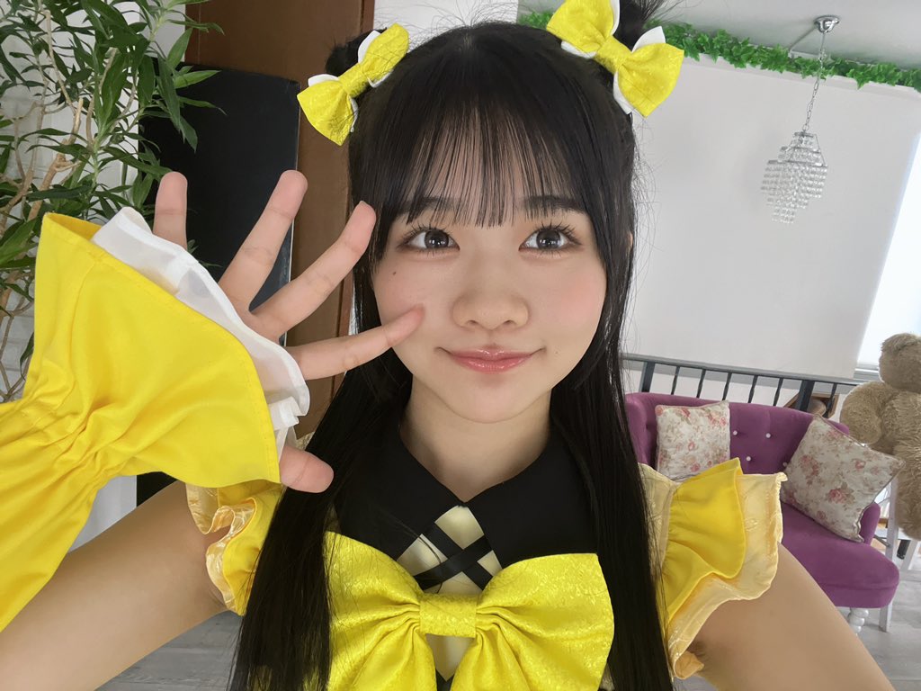 kuro_love_h's tweet photo. 🎀11月23日発売🎀
『#MARQEE vol.156』にシャルロットが
掲載されます.ᐟ.ᐟ

全員での掲載は初めてで嬉しいです💗💗
撮影もインタビューも楽しかった.ᐟ.ᐟ
楽しみにしてて下さい♡♡

#MARQUEE
#シャルロット https://t.co/CGcOW7sd7M