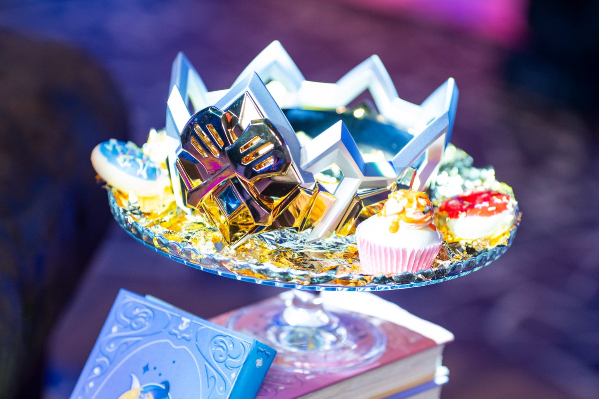 I'm proud of the incredible team we've had for  #TFTCrown it's our 6th one, still with the same passion and drive to celebrate the end of the set with all TFT fans. Congratz <a href="/loltitle/">ZETA title</a> See you all next set ✨
📷 <a href="/Hara_Amoros/">Hara Amorós</a>