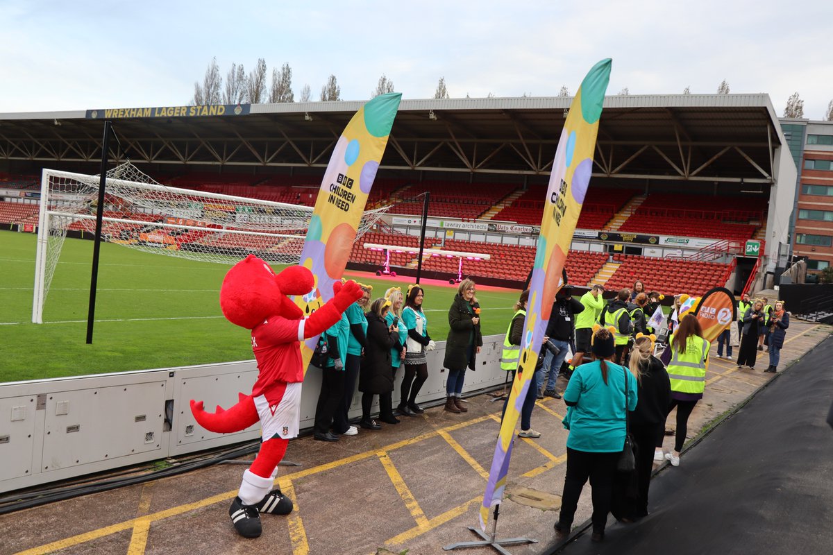 What an incredible start to an epic challenge! 🚴‍♂️💪

BBC's <a href="/PaddyMcGuinness/">Paddy McGuinness ❤️</a> officially kicked off his 'Ultra Endurance Cycle Challenge' live from Wrexham this morning on the Radio 2 Breakfast Show.