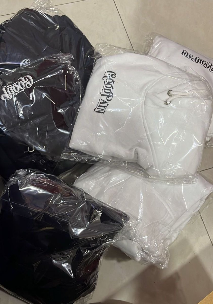 Is your apparel line sending mixed signals? 🤔

Inconsistent branding can confuse customers &amp; hurt loyalty.  

✅ Cohesive product lines  
✅ Consistent colors  
✅ Unified identity

Ready to transform your brand’s identity?

#BrandConsistency #ApparelBranding #SuprexEnterprises