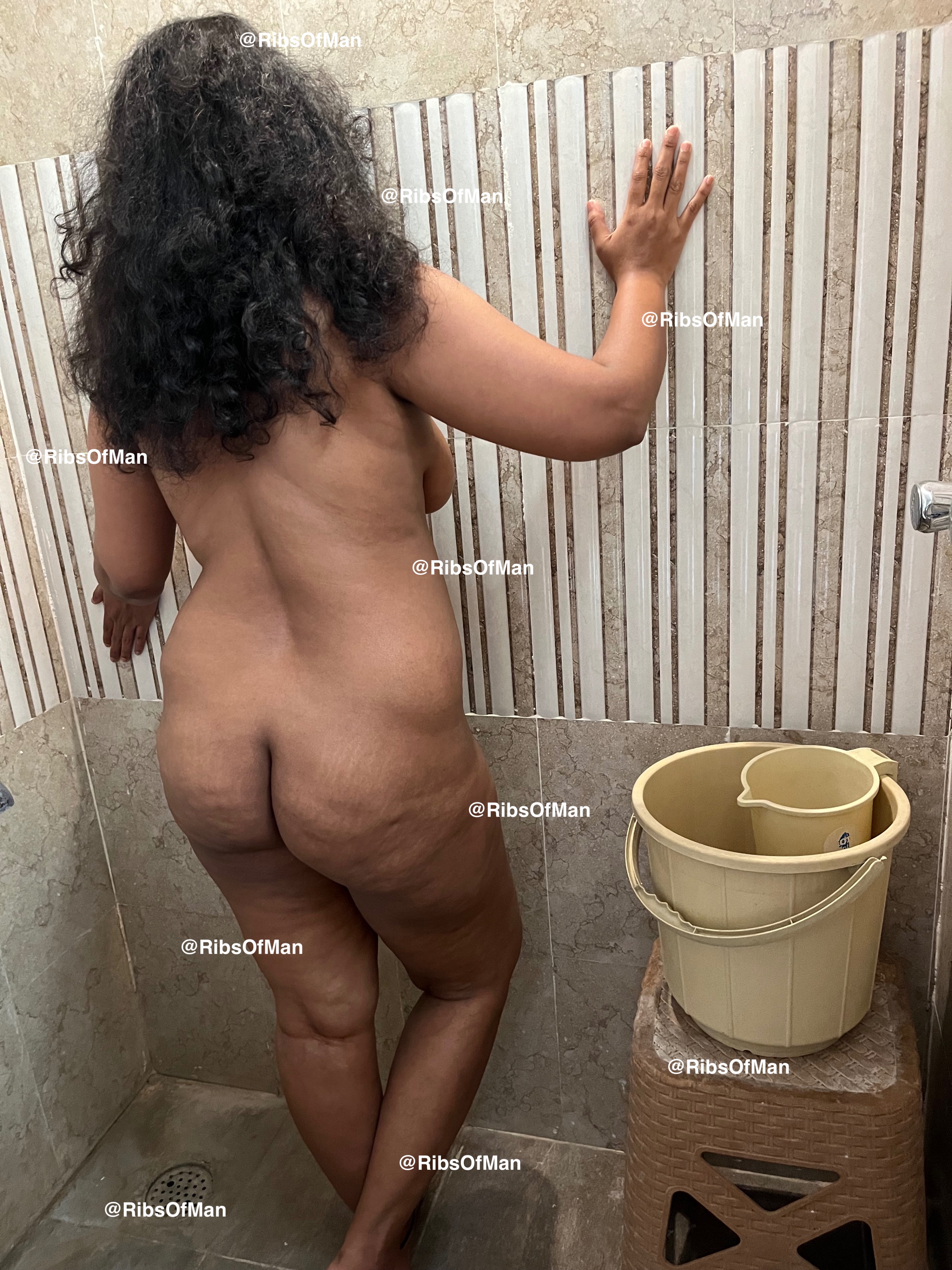 nudismlife #Nostalgia post. I love to be  in a bathroom with candles lit, morning, noon & night. I love to be in a  bathroom