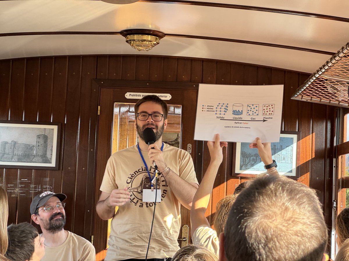 IFISC (UIB-CSIC) (@ifisc_mallorca) on Twitter photo 🚂Este sábado el IFISC (UIB-CSIC) participó en “Ciència a tot tren”, una jornada única con mini-charlas científicas en el tren de Sóller y visitas guiadas a los museos locales. 
👥 Más de 300 asistentes que experimentaron la ciencia de una manera distinta. 🚂Este sábado el IFISC (UIB-CSIC) participó en “Ciència a tot tren”, una jornada única con mini-charlas científicas en el tren de Sóller y visitas guiadas a los museos locales. 
👥 Más de 300 asistentes que experimentaron la ciencia de una manera distinta.