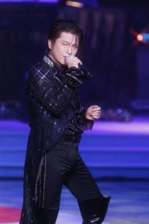 maruko_kijitora's tweet photo. ティグレ最終回お席たくさんご案内できます🙆‍♀️

最近毎日のようにミッチーがTLに現れるんですけど何があったんだ……

嬉しいけども…… https://t.co/KozmHGiKjn