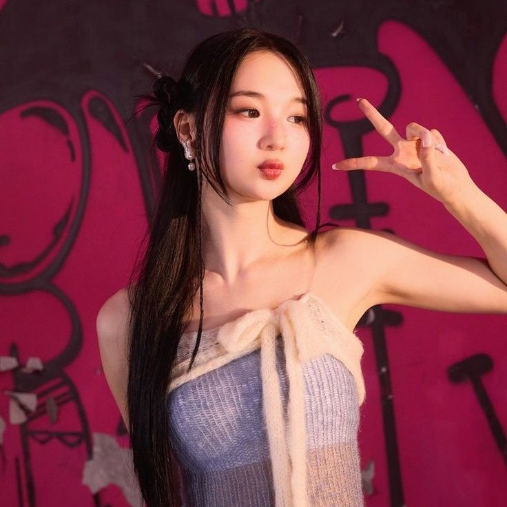 wemadeinbrazil's tweet photo. 🚨| 143 Ent. informou que #GAEUN visitou o hospital recentemente e por motivos de saúde ela entrará em um hiatus de tempo indeterminado. O MADEIN continuará suas atividades como um grupo de 6 membros. 

Confira a tradução; 

#MADEIN #메이딘 #メイディン  @MADEIN_U https://t.co/X020xUITNW