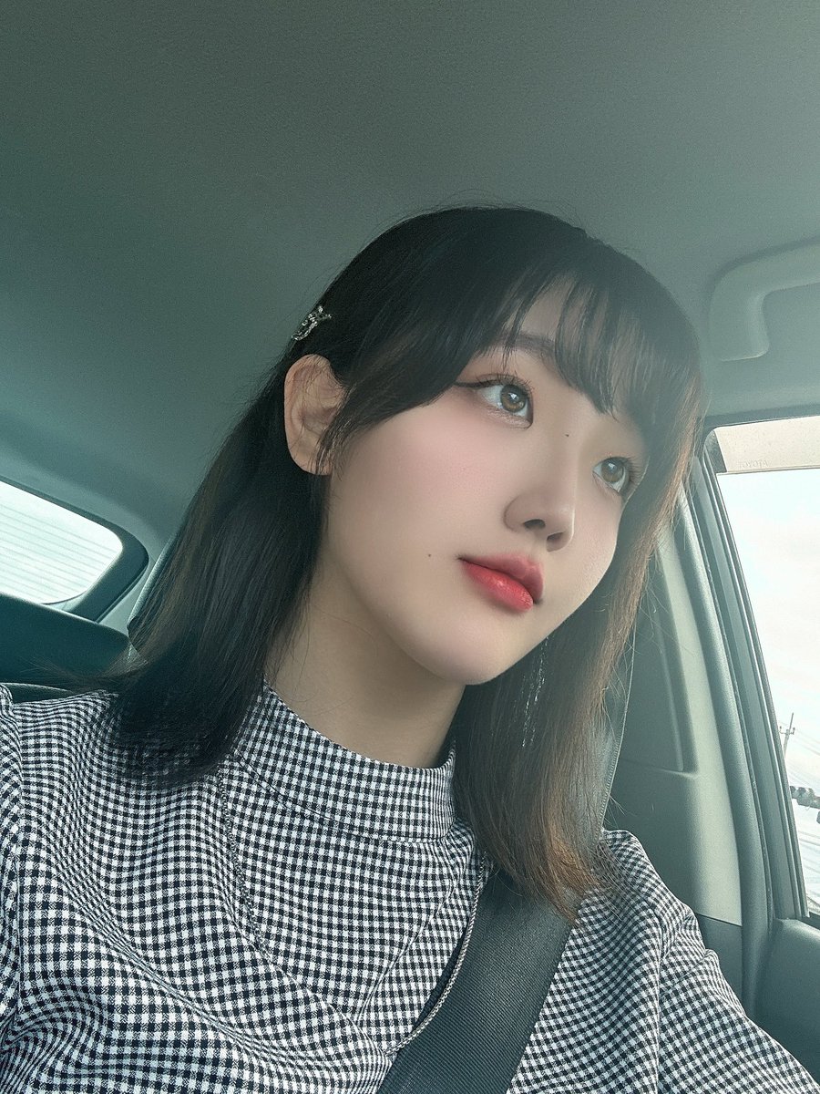 M20230724's tweet photo. B/W🖤🩶🤍
利き顔は左かなー？
#black #japan #gfl #合格 #群馬県 #大学生 #グランプリ #帰国子女 #マルチリンガル #語学 #中国語 #英語 #韓国語 #グローバル https://t.co/HQ9B8tbiA5