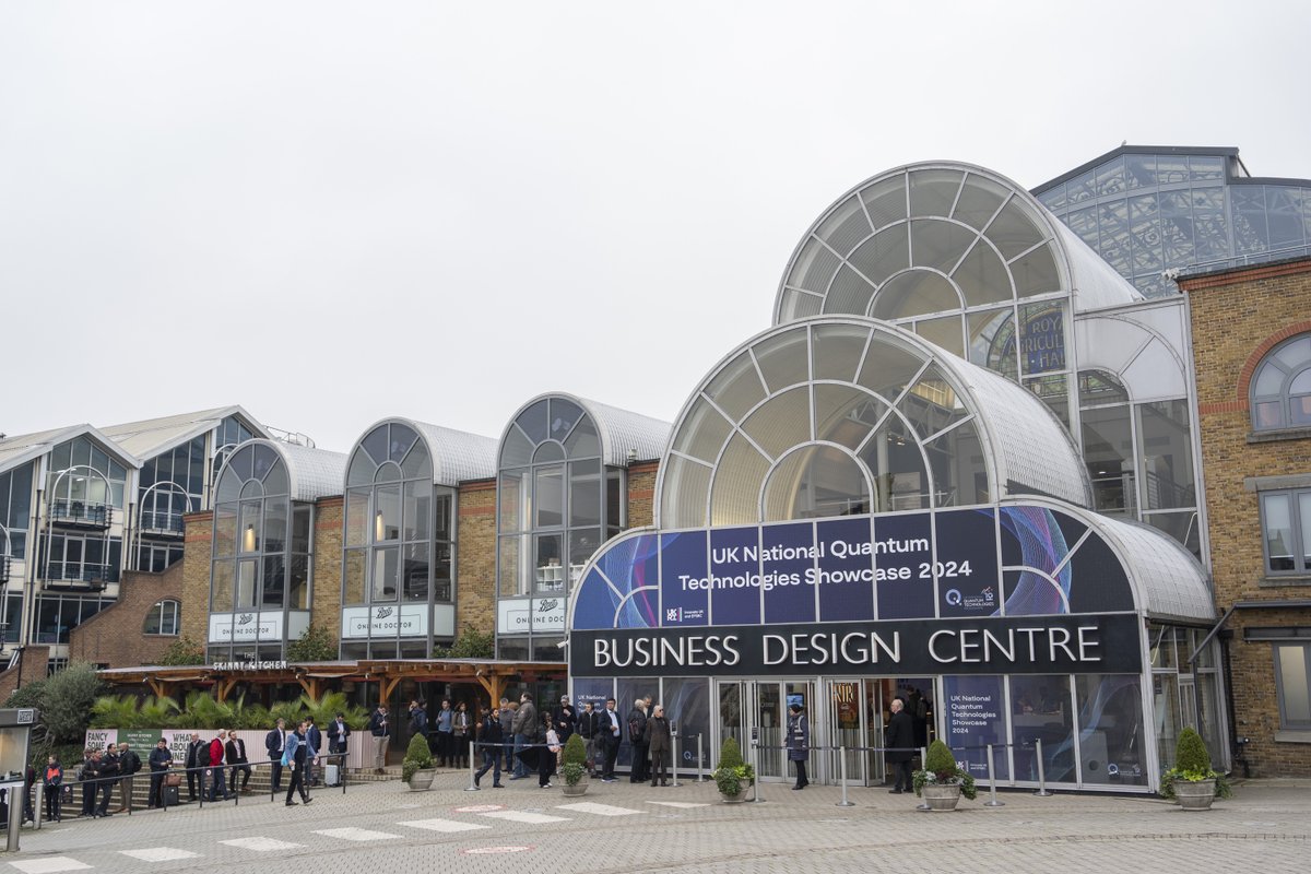 Innovate UK (@innovateuk) on Twitter photo Last Friday, Innovate UK, in collaboration with <a href="/EPSRC/">Engineering and Physical Sciences Research Council</a> and the UK National Quantum Technologies Programme, hosted the #QuantumShowcase24 in #London.
Learn more about the day 🔗 ow.ly/X2Ym50U49m0
#QuantumShowcase24 #NQTP #Quantum #Innovation #Investment Last Friday, Innovate UK, in collaboration with <a href="/EPSRC/">Engineering and Physical Sciences Research Council</a> and the UK National Quantum Technologies Programme, hosted the #QuantumShowcase24 in #London.
Learn more about the day 🔗 ow.ly/X2Ym50U49m0
#QuantumShowcase24 #NQTP #Quantum #Innovation #Investment