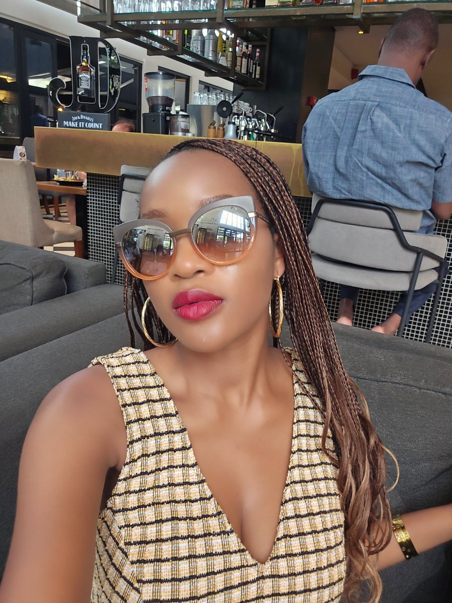 officialsopheel's tweet photo. Feeling grateful and glowing 🌟

#vibes #BlessedWeek https://t.co/DemepzVGNd