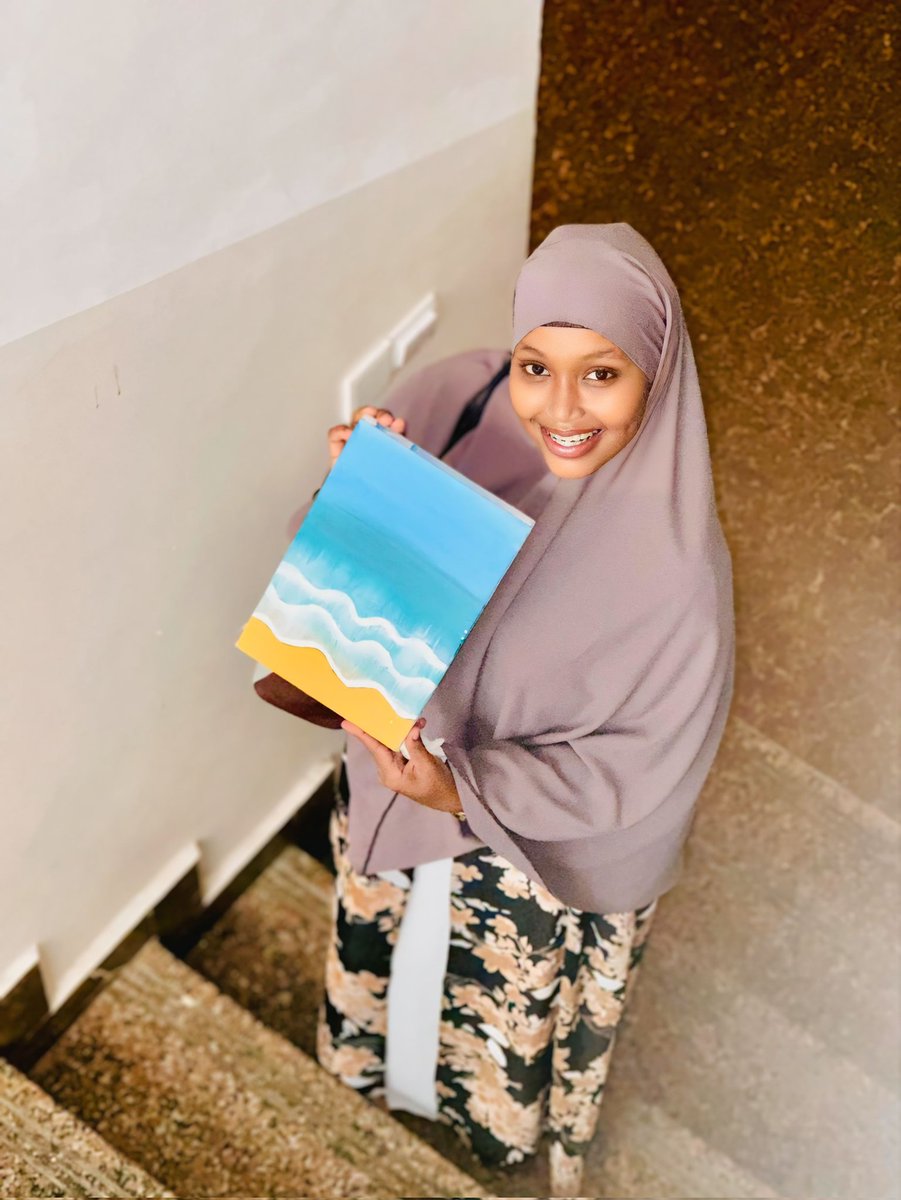 maima2022's tweet photo. I congratulation myself and my sis @katrina_garas yesterday we finished art study tour.
First of all, I thank Allah and all the people who participated in my arts study my teacher and f&amp;f. I am so happy to reach this moment and I congratulate Somali arts together🎓🖌️🎨 https://t.co/Dc987er6HI
