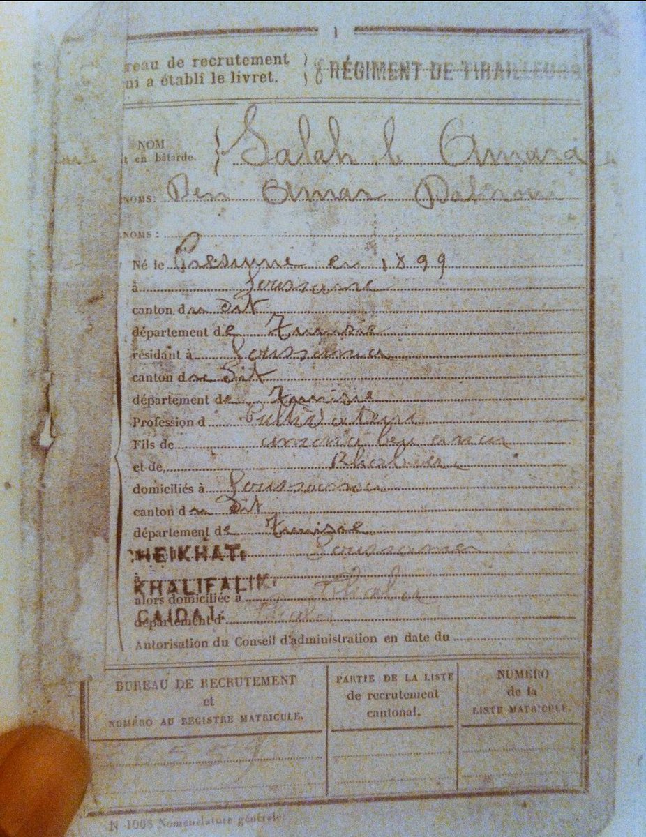 #11Nov #Archive #hommage fierté d’être le petit fils du #Tirailleurs tunisien combattant pour la france Salah B.Amar Dachraoui. Merci papa pour la transmission ce carnet. 106 ans plus tard que reste-t-il de son dévouement ?