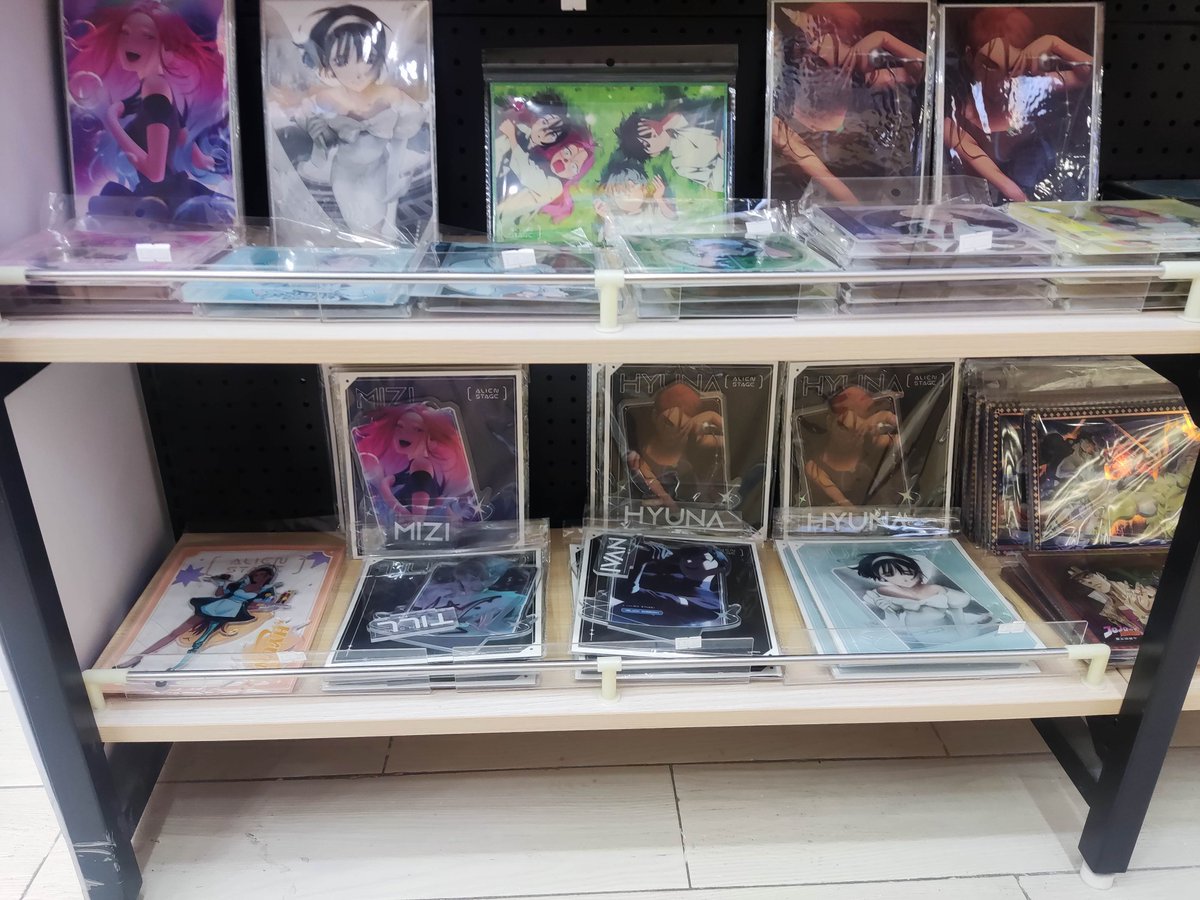 yuyuneko22's tweet photo. エイリアンステージ ipstar コラボカフェ 中国
上海店11月11日在庫情報
#ALNST #VIVINOS #QMENG #에이스테 #AlienStage #エイリアンステージ #大陸 #グッズ代行 #goods #ivan #till #sua #luka #mizi #ivti #ipstar #ゆうゆう猫 https://t.co/PHv9gZ5khg