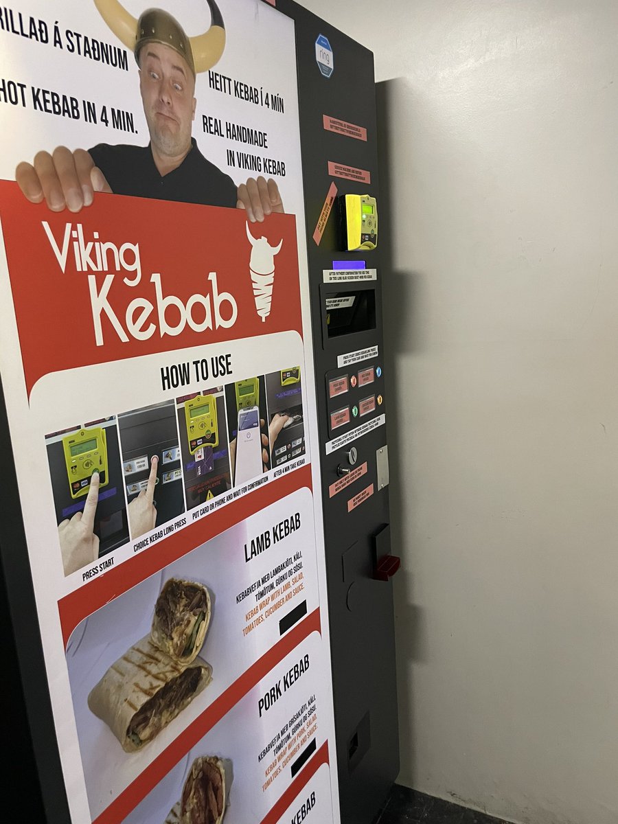 LiljaWriter's tweet photo. Reykjavík now has a kebab vending machine. This country is slowly becoming civilized.
#midnightsnacking
#iceland https://t.co/S3UALYLd98