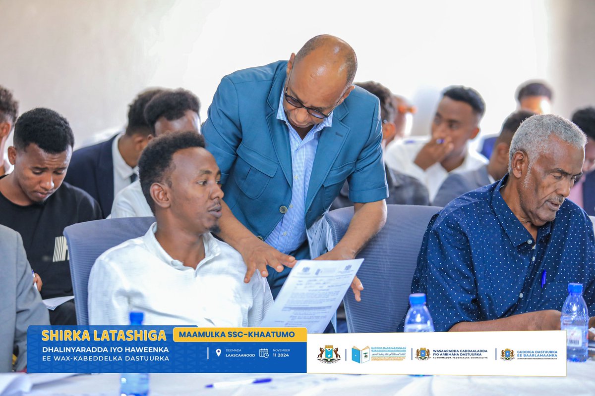 ICRICSomalia's tweet photo. #ICRIC, #OC, and #MoJCA engaged with youth and women from #SSC-Khatumo to discuss proposed amendments to Chapters 5-9 of the Constitution. Their valuable insights will contribute to a more inclusive and representative constitution. #Somalia #Constitution #Youth #Women #SSCKhatumo https://t.co/93SUH3xxHl
