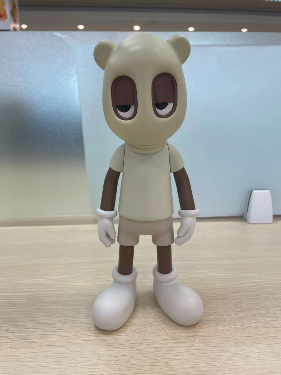 Rafsby's tweet photo. We've completed all of our r&amp;d + components for AKCB vinyl toys and molds are now in production.
⏳35-40 days toy mold production
⏳7-10 days mold model samples for approval
⏳35-40 days mass production
This can be shortened but maximum 90 days until toys are ready. 10 models. 👀 https://t.co/7CUxbNfMJn
