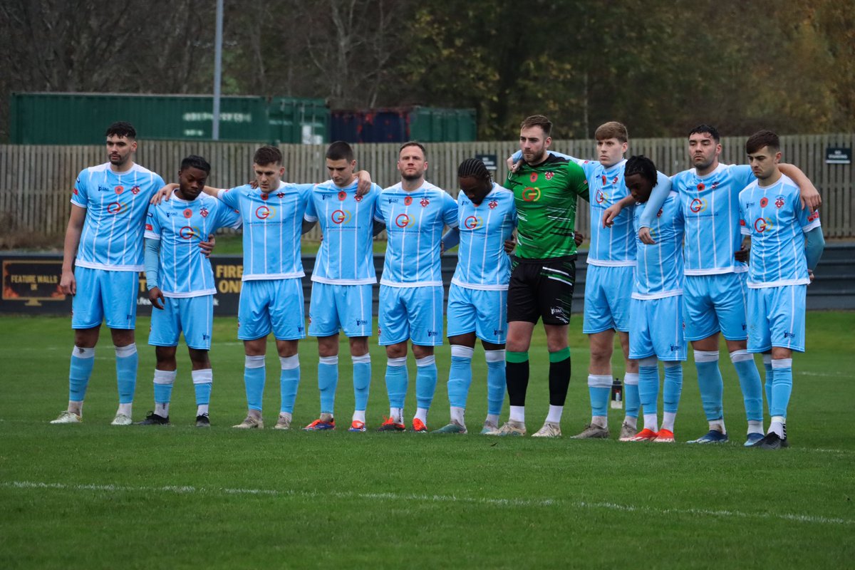 wider_frame's tweet photo. Took some shots of the Remembrance Tribute before Kick off at @Liversedge_FC v @north_ferribyfc this weekend. 
Well Observed by everyone 👏 https://t.co/WKIHunPcYB