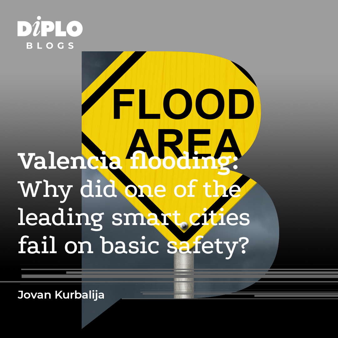 DiplomacyEdu's tweet photo. Valencia: High-tech hub, yet safety fell short. 
What caused the delay in life-saving alerts? 

Read Jovan Kurbalija’s exploration of tech and trust in smart cities: 
📉🕰️ https://t.co/qrzwhTxcRl
.
.
#DiploBlogs #DiploFaculty #SmartCity #TechTrust #ValenciaFlood #FloodResponse 

@jovankurbalija