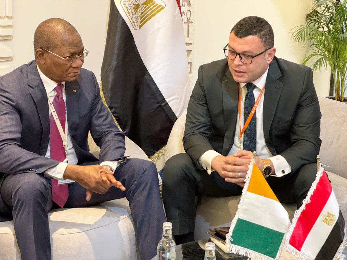 Gouvciofficiel's tweet photo. #Société | 12ème session du Forum urbain mondial (WUF 12) : la Côte d’Ivoire réitère son engagement en faveur d’une transition urbaine réussie

Abidjan, le 11 novembre 2024- Lors de la 12ème session du Forum urbain mondial (WUF 12) tenue du 04 au 08 novembre 2024 au Caire, en Egypte, le ministre ivoirien de la Construction, du Logement et de l’Urbanisme, Bruno Koné, a réitéré l’engagement total de son pays en faveur d’une transition urbaine accélérée.

Le forum avait pour thème : « Tout commence chez soi : actions locales pour le développement durable des villes et communautés ».

En savoir plus : https://t.co/sMNwx5XbxZ

#CICG #GouvCI