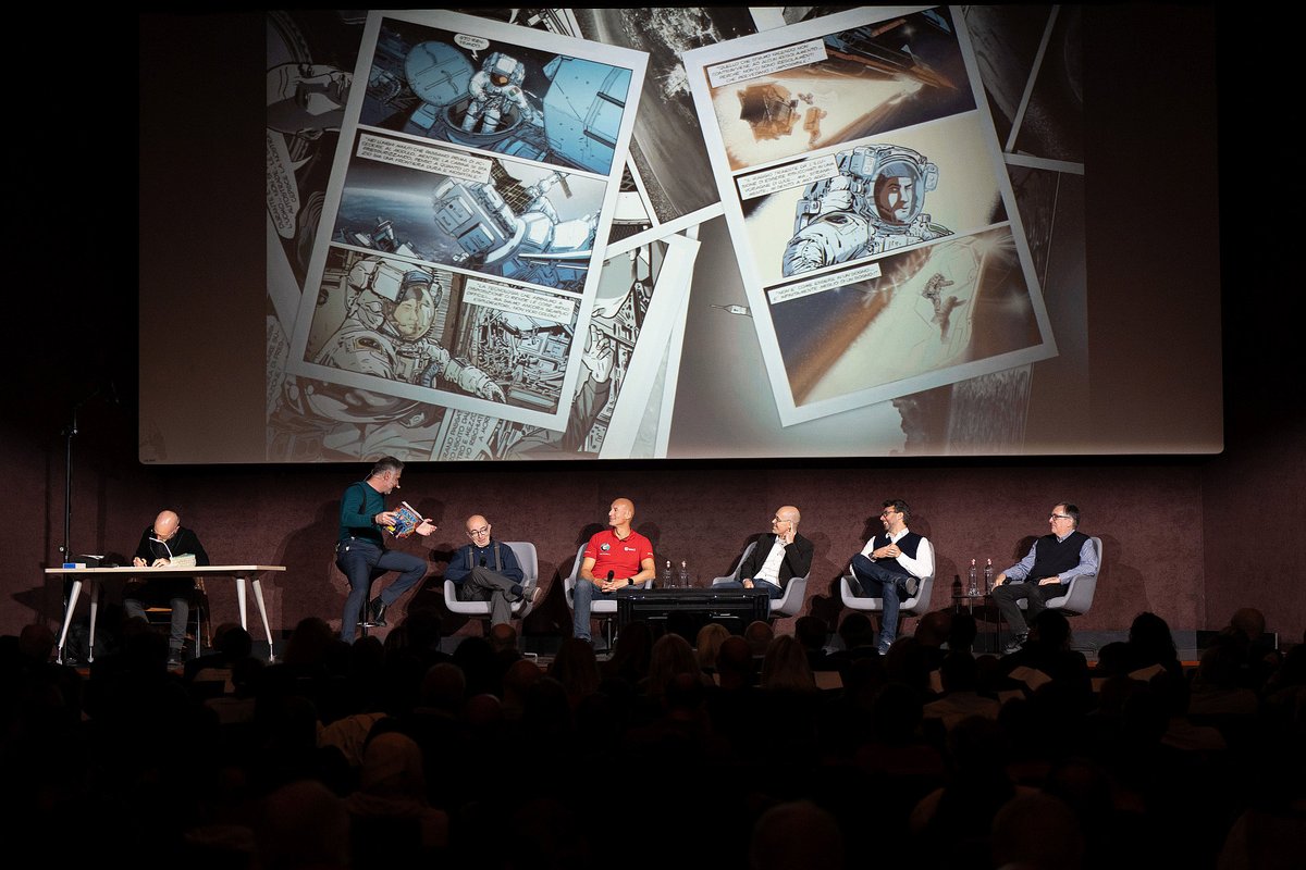 Our very own graphic designer Federico had the opportunity to introduce himself &amp; his new book at #IAC2024! 🧑🏻‍🚀🌔
He chose a unique way to do that - a short animation featuring a cartoon version of himself.
Meet him &amp; his new project Mission Moon here: ejr-quartz.com/our-very-own-f…