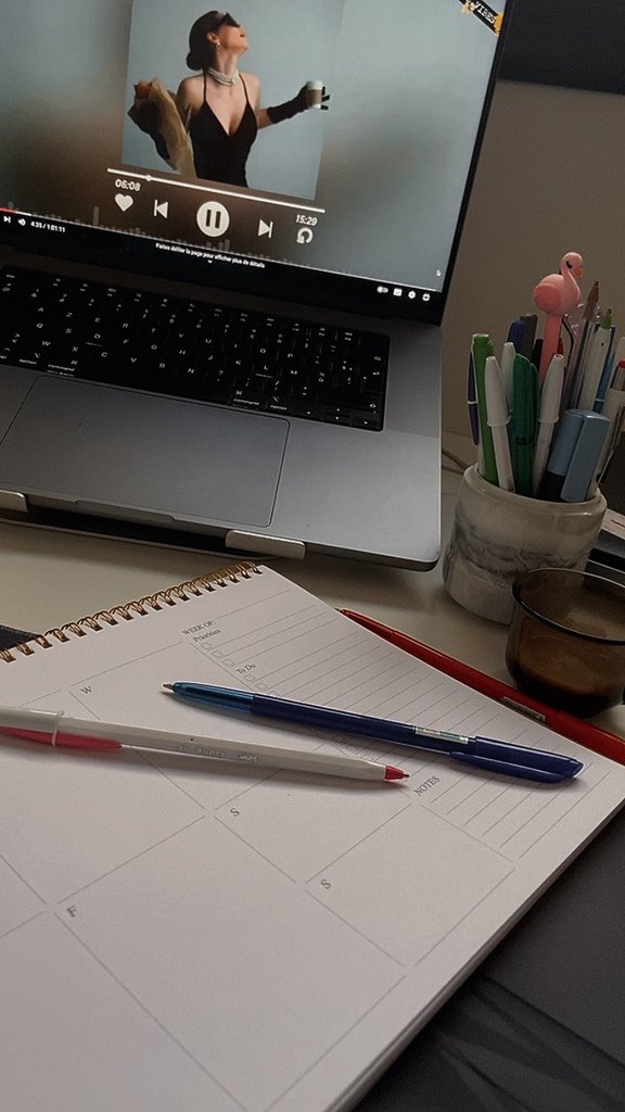 Kaoutar_TB's tweet image. Weekly planning and making your schedule visible helps you stay organized
( got this planner from mievic )

#planning #weeklyplan #todo #orgnized