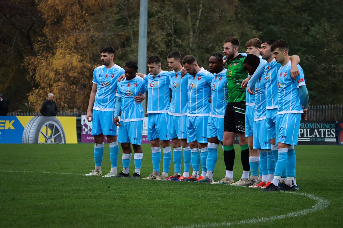 wider_frame's tweet photo. A couple more images of the remembrance tribute before the Weekend clash between @Liversedge_FC and @north_ferribyfc https://t.co/0A3TsgfvcE
