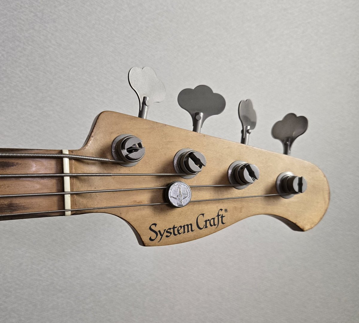 [11月11日ベースの日]
30年以上使ってるメインベース
一生使う予定！