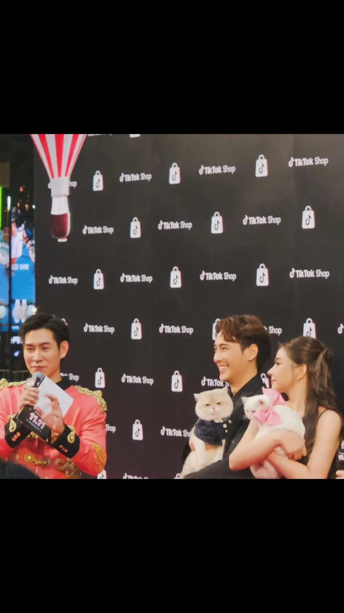 artza's tweet image. ติ่งแมว #forgi #forza
@forgiforfun