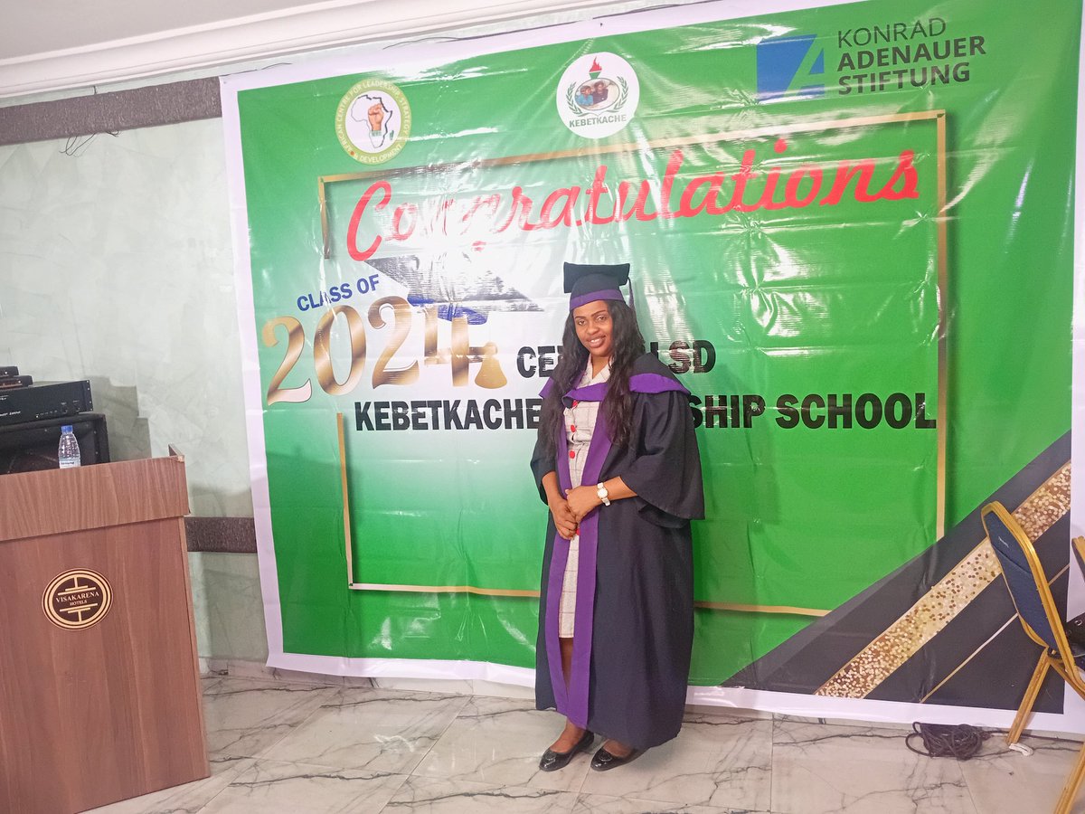 ellanonny's tweet photo. A big thanks to Kebetkache Women Dev. &amp; Resource  Centre. It was a wonderful experience all through the leadership training,I learnt a lot &amp; met people etc. If you are in Port Harcourt &amp; want to partake of this wonderful experience, register with this link https://t.co/ig7FVExpNo https://t.co/qB4jor2S78