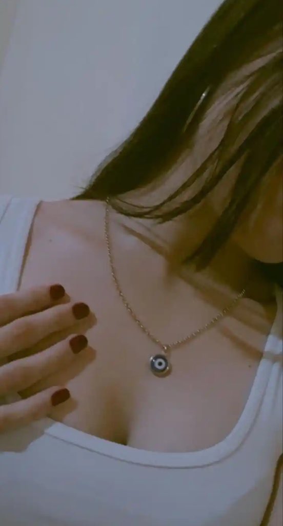 Basmala67b's tweet photo. Do you like my look❤️ https://t.co/V3mxUNckjI