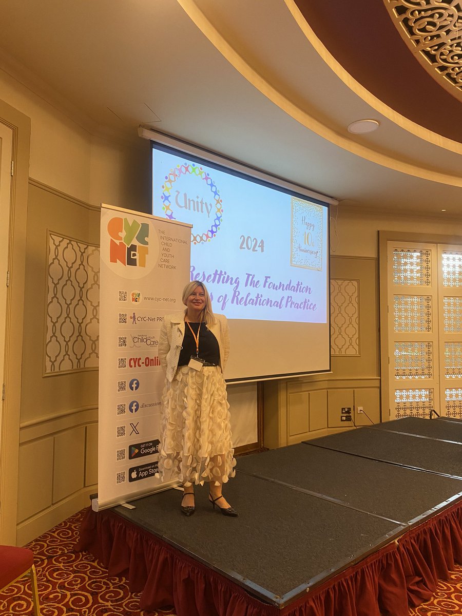 Steph Hunter BA, BSC, MA, PGCE, FHEA tweet media