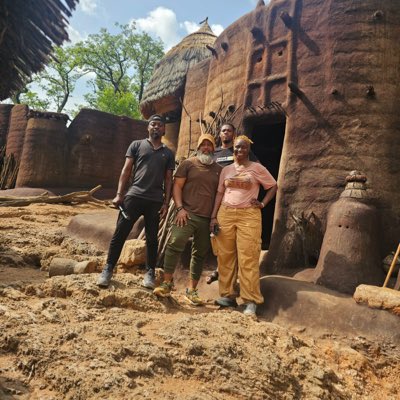 evanstourguide's tweet photo. #NewProfilePic visit to the Batammariba tribe norther Togo #tour #travelblogger #tourguide #adventure https://t.co/KKFiugqFMG