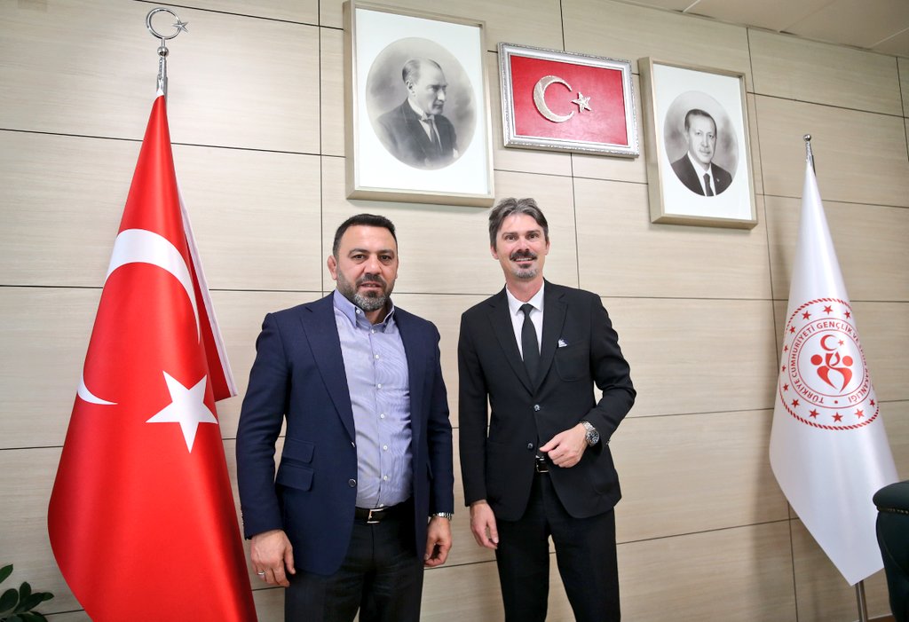 Türkiye Bilardo Federasyonu Başkanı <a href="/ErsanErcan1/">Ersan Ercan</a>'a nazik ziyaretleri için teşekkür ediyorum.