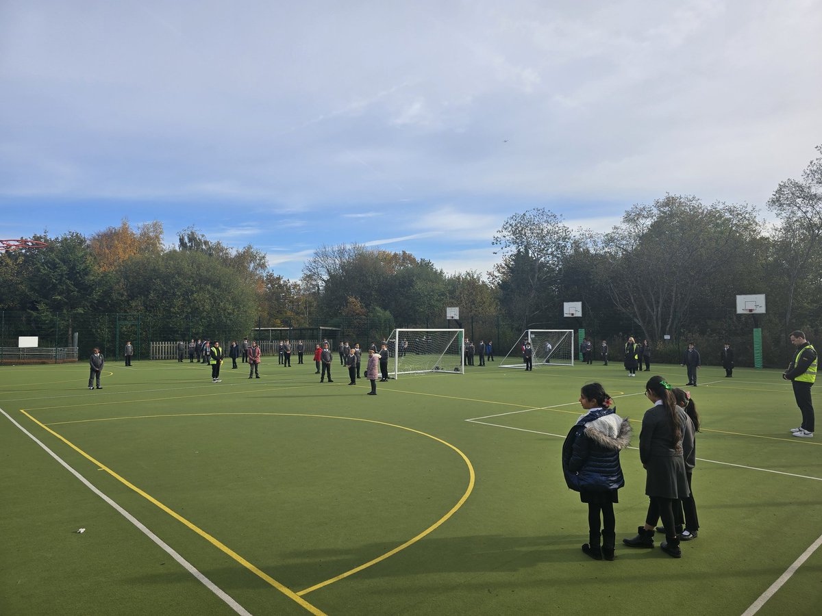 Kingsbury Green Primary School (@kgreen_brent) on Twitter photo At Kingsbury Green Primary School, we honored the brave soldiers who sacrificed their lives for our freedom with a 2 minute silence at 11 o'clock. πΉπΊπ #RemembranceDay #lestweforget2024 At Kingsbury Green Primary School, we honored the brave soldiers who sacrificed their lives for our freedom with a 2 minute silence at 11 o'clock. πΉπΊπ #RemembranceDay #lestweforget2024