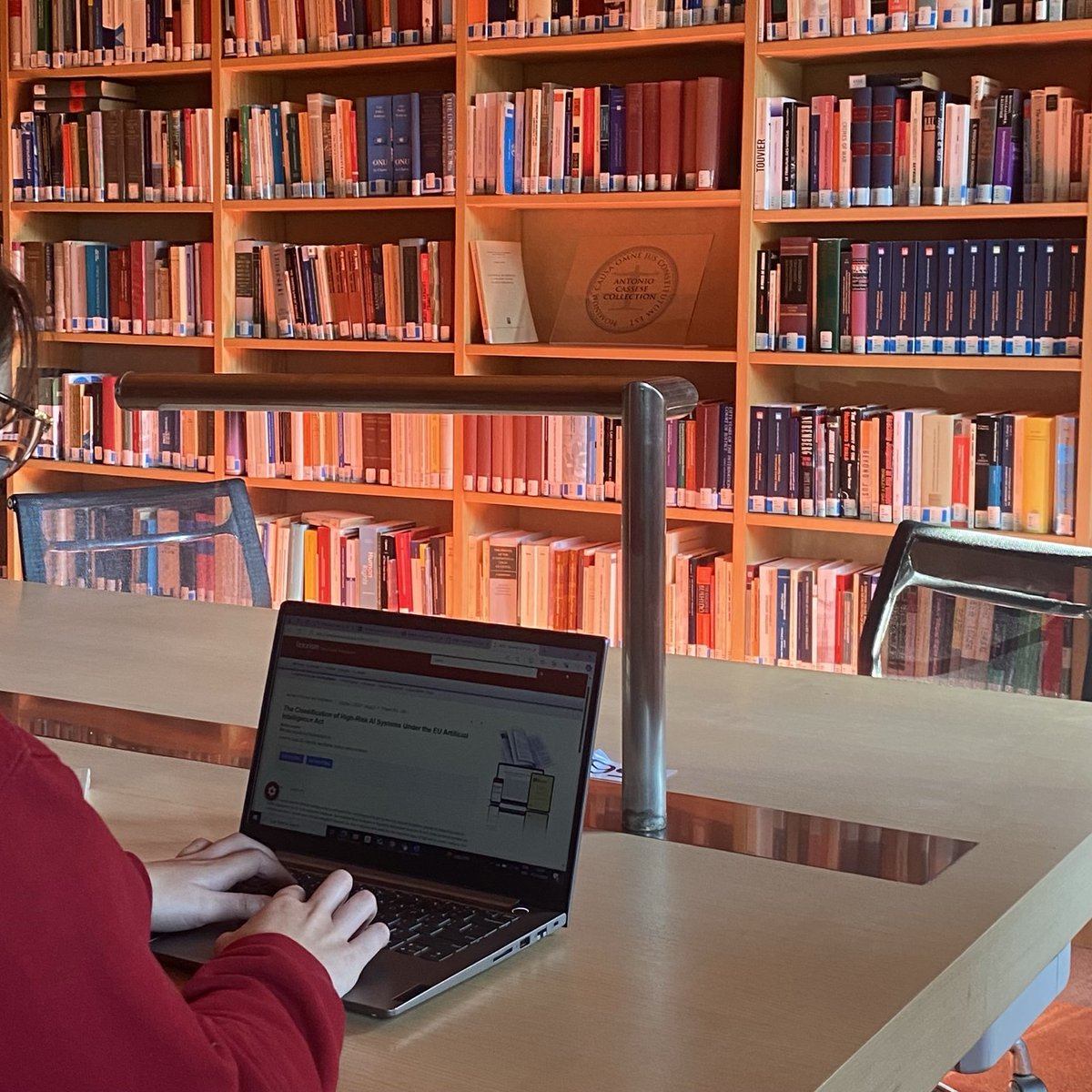 EUILib's tweet image. 📢 EUI members now have access to the The Journal of AI Law and Regulation (AIRe). The journal reports on key legislative developments in the governance of artificial intelligence (AI) in jurisdictions around the world.
To access 👉 loom.ly/fUDqAAQ
#euilibrary #eui