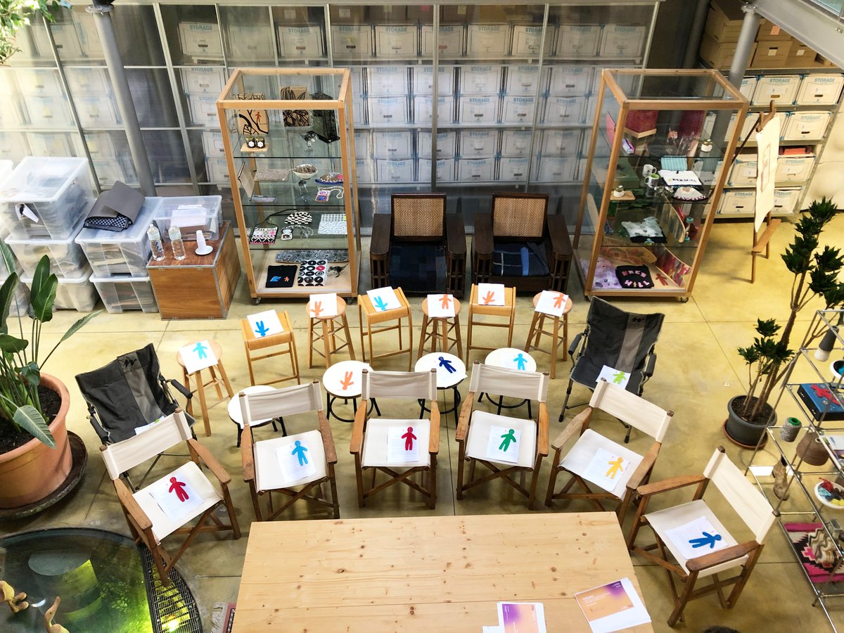 RRamiStudio's tweet image. "TEXTILE STORIES"
We are waiting to welcome the students of PIN - Polo Universitario. Meeting young people helps us to give shape to ideas that would otherwise remain only in our minds. It is a unique opportunity and pleasure for us that regenerates our professionalism.