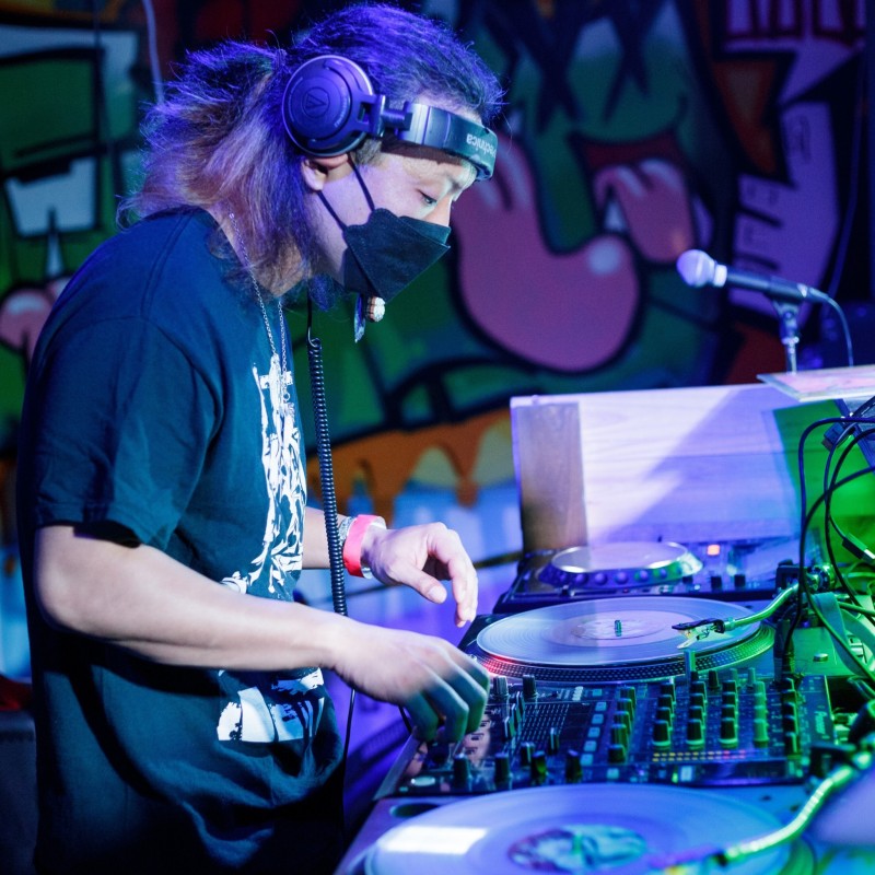 try_links's tweet photo. Trylinks3 DJ
タケツん
@taketsunpai
所属
#四十騒 #エーファイル #e_Life #アトリエしずく
#これしりません #ヤマオタ
#ALLAREAvol1
#四十騒
#トライリンクス3 https://t.co/a1uMmanKRZ