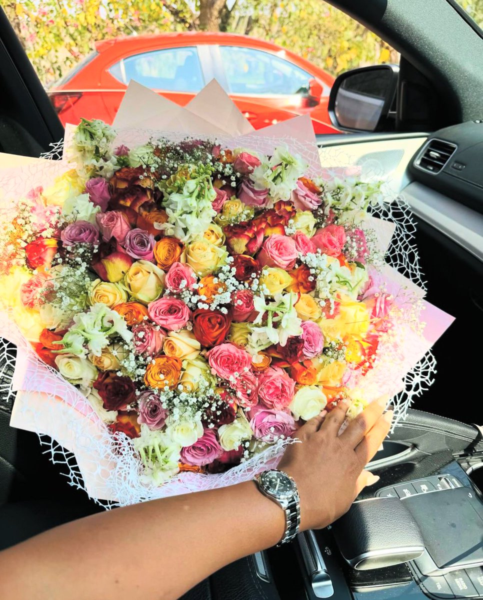 Ona_Concute's tweet photo. What a nice Monday💝💝 https://t.co/O2i0idekm3