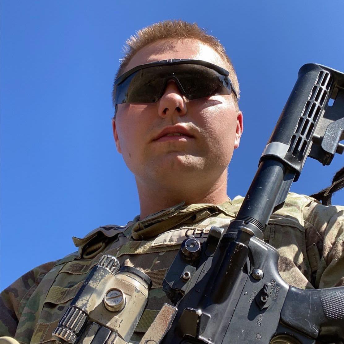 THANK YOU to all Veterans and those currently serving our country!!🇺🇸 Especially to 3 of our own!! @Jake_reed15 <a href="/15_Garrett/">G MONEY</a> <a href="/hwedwards3/">Hunter Edwards</a>