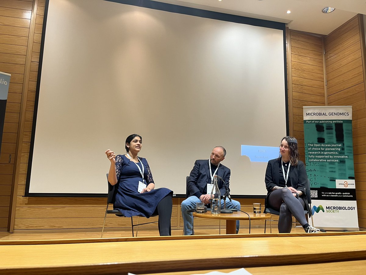 Great industry panel with Dr.Abirami from <a href="/nanopore/">Oxford Nanopore</a> , Kora from <a href="/BellusUK/">Sean Bell FRAeS FIoD CDir BSc</a> and Nigel from <a href="/GenPAx2/">Genpax</a> at <a href="/MicrobioSoc/">Microbiology Society</a> #MGen #MicrobioRoadshow 🧬🧫 
“Working for <a href="/nanopore/">Oxford Nanopore</a> has been a joy to see how the products created goes to peoples hands. You also work more as a team ” -Abirami