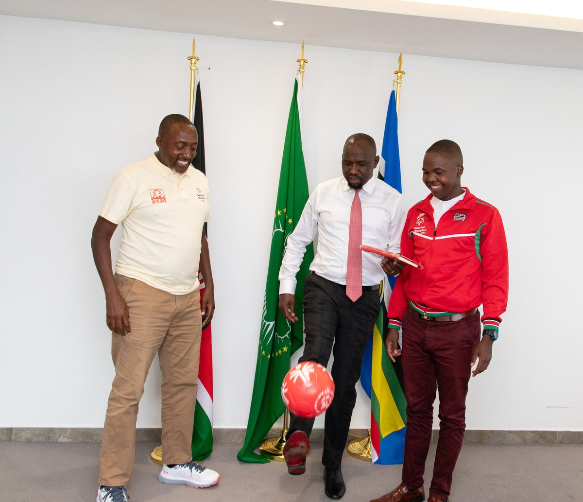 KIPCHUMBA MURKOMEN, E.G.H tweet media