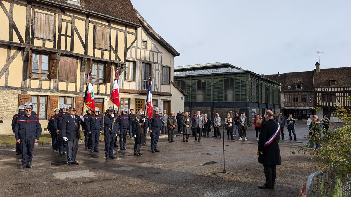 Chaource 💙🤍❤️ tweet media