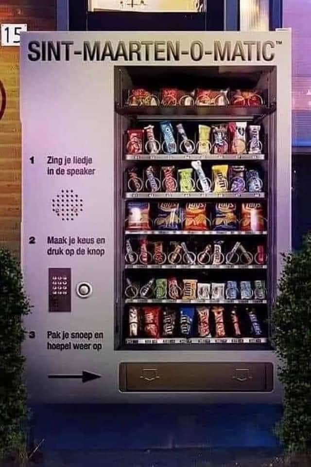 Niet vergeten hè, vanavond Sint Maarten.
#SintMaarten