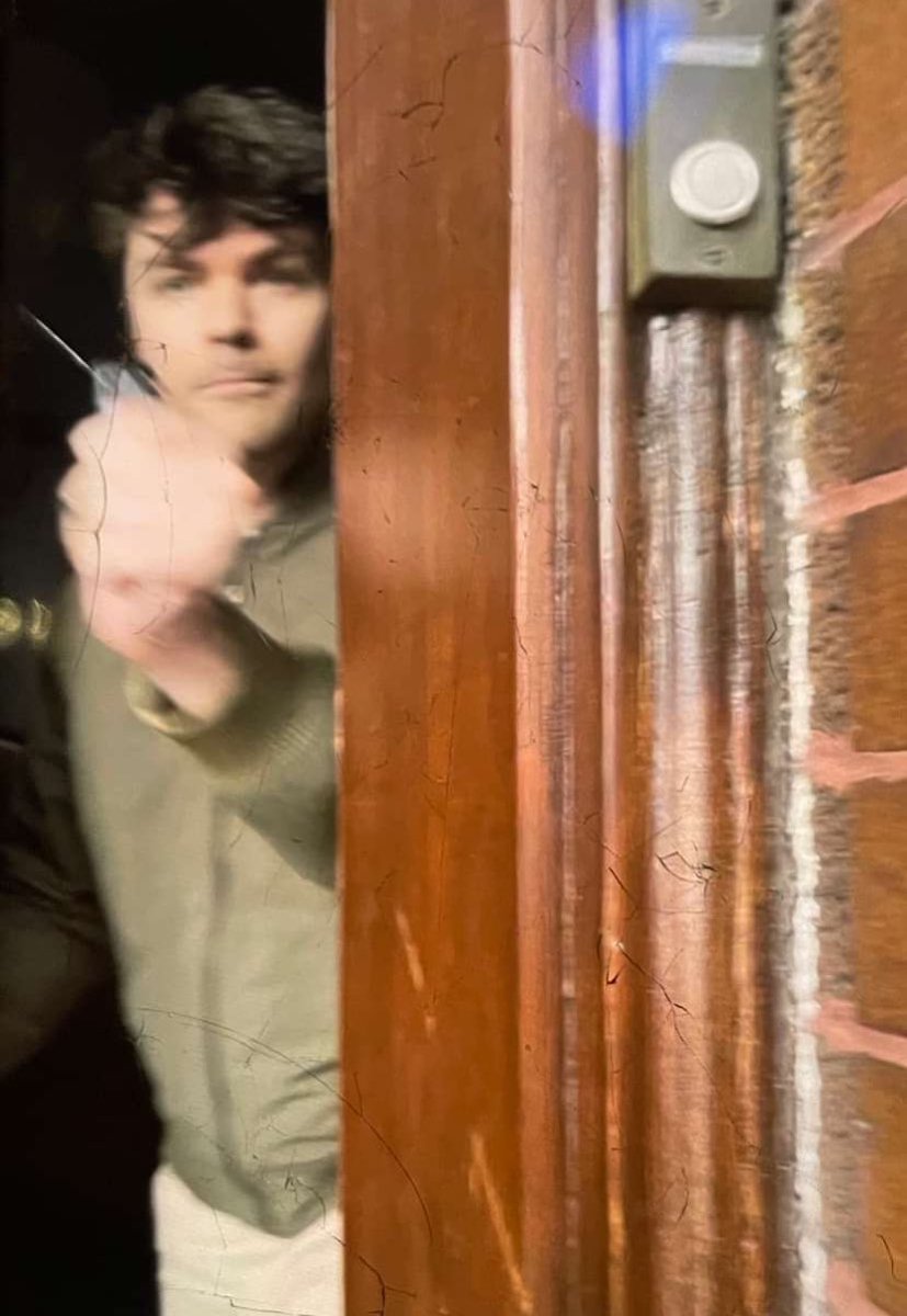 AetiusRF's tweet image. “I’ve come for you Fuentes. You will be my concubine”

“Pepper spray! Pepper spray! Pepper spray!”

“That just makes me harder”