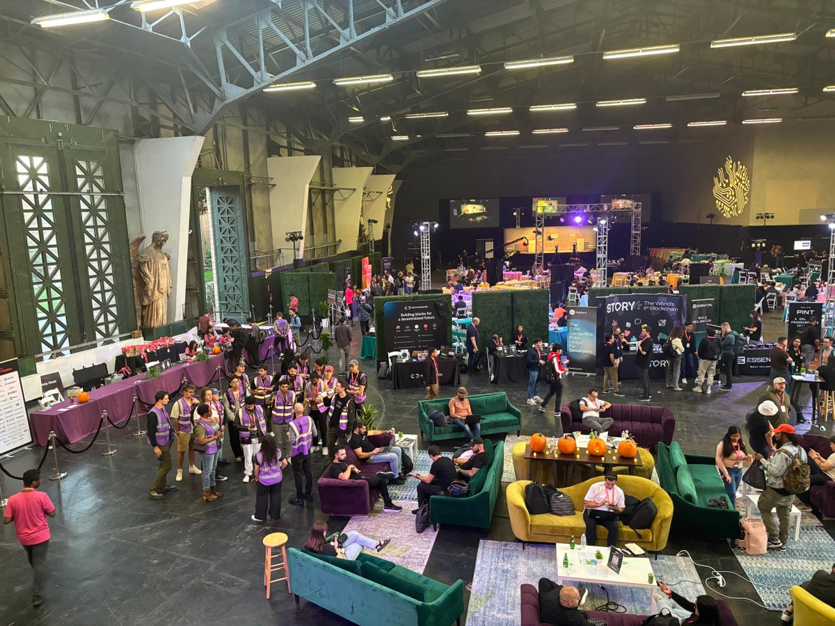 Our CTO <a href="/til_jrd/">Til Jordan</a> won two prizes at the <a href="/ETHGlobal/">ETHGlobal</a> San Francisco Hackathon!! 👨‍💻 🌉

Building and coding for 36 hours non-stop is not easy. But it would have been impossible without the help from the incredible organizers, mentors and buildoors