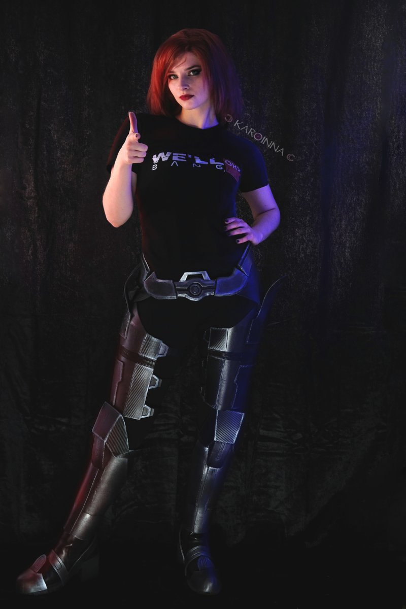 Karoinna's tweet photo. Will I see YOU at ME-related event in London tomorrow?!
I can't reveal much more than that, so... I should go.
#femshep #masseffectcosplay #commandershepard #femshepcosplay #biowaremasseffect #cosplayreels #commandershepardcosplay https://t.co/FZenCIVzZ6