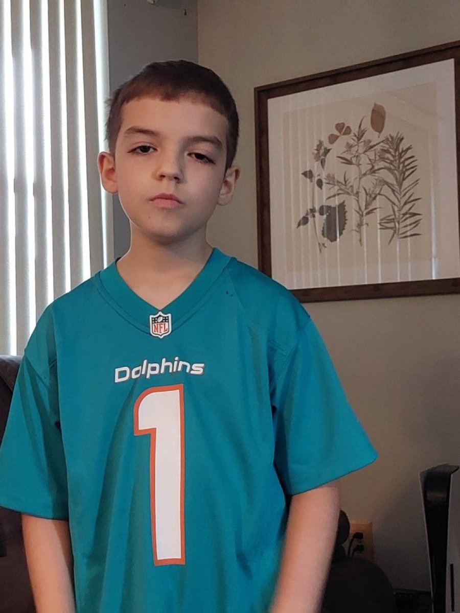 Lisa | I’m Fighting Cancer for you mom😇💔 tweet media