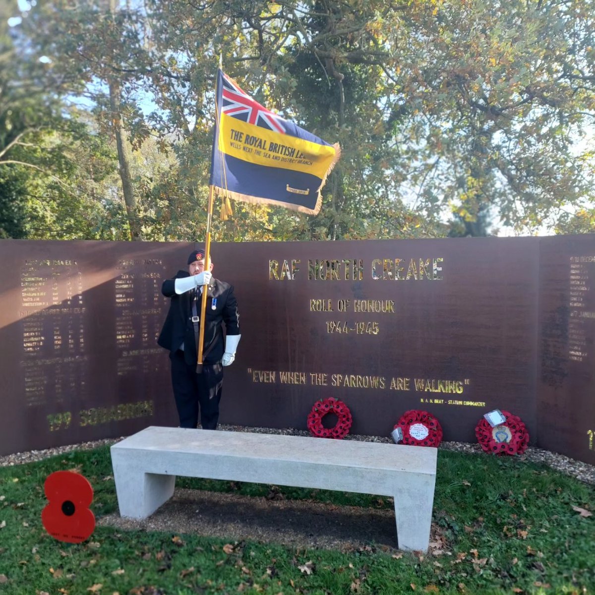 Our thanks to the Wells Royal British Legion for holding a service today at the RAF North Creake Memorial.

In memory of those 73 men of 199.and 171 squdrons who died while serving at this station during 1944-45

#WeWillRememberThem